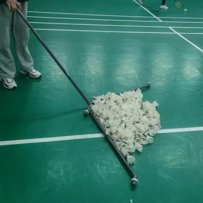 เครื่องเก็บลูกแบดมินตันแบบหมุน - Badminton Shuttlecock บทวิจารณ์และราคา